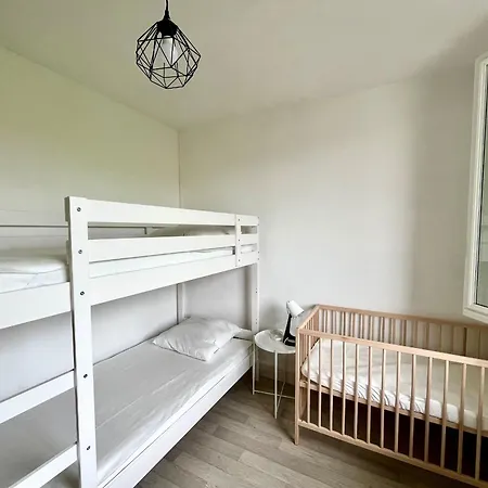 Maison Calme Avec Cour Et Terrasse Proche Aiguillon - Parking - Fr-1-319-578 *