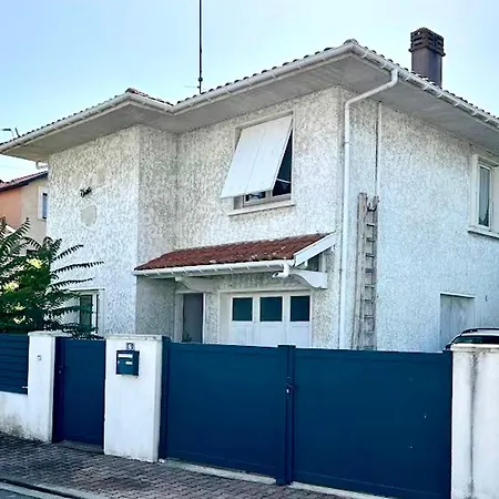 Maison Calme Avec Cour Et Terrasse Proche Aiguillon - Parking - Fr-1-319-578 Сasa de vacaciones *