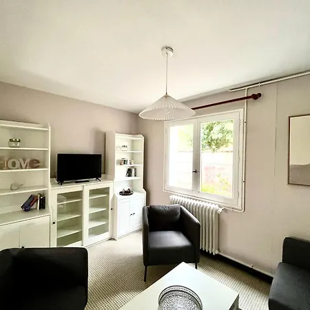 Maison Calme Avec Cour Et Terrasse Proche Aiguillon - Parking - Fr-1-319-578 Сasa de vacaciones
