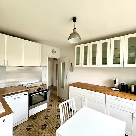 Maison Calme Avec Cour Et Terrasse Proche Aiguillon - Parking - Fr-1-319-578 *